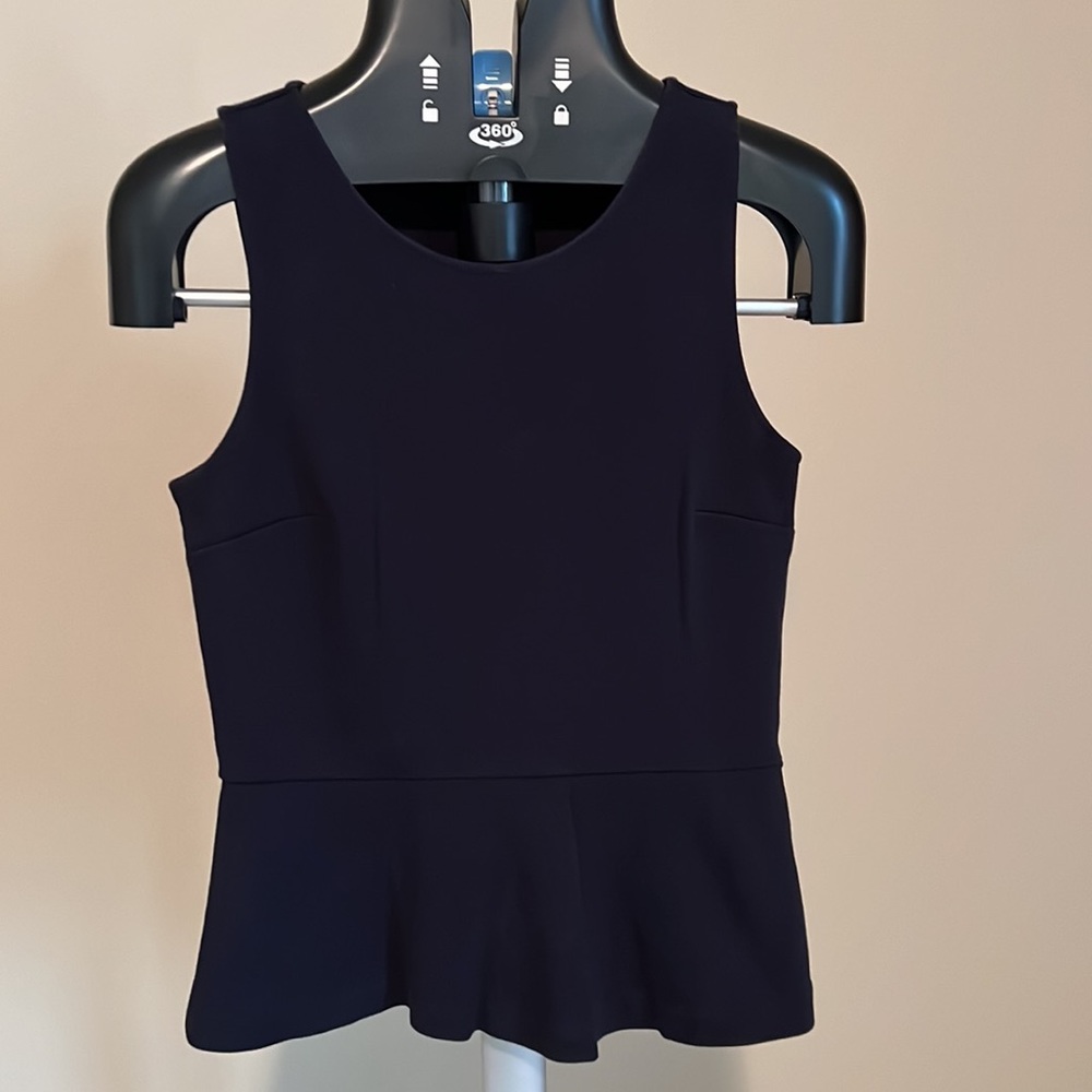 Lot of 2 JCrew sleeveless peplum knit tops - Picture 7 of 10
